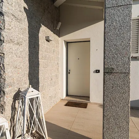 Blue Sphere With Pool By Wonderful Italy