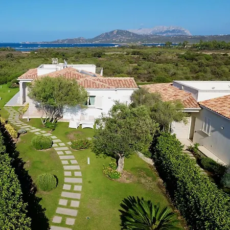 Вилла Blue Sphere With Pool By Wonderful Italy Ольбия