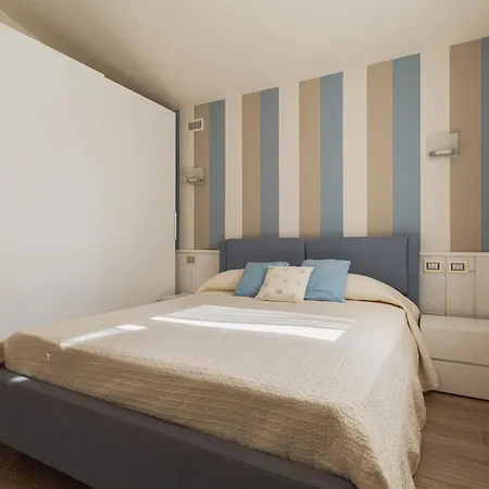 Villa Blue Sphere With Pool By Wonderful Italy *