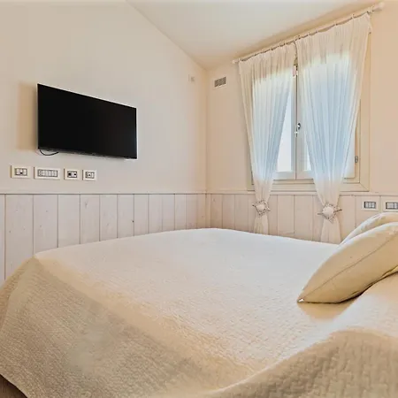 Blue Sphere With Pool By Wonderful Italy *