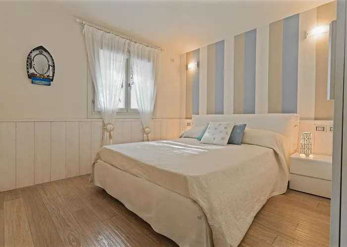 Blue Sphere With Pool By Wonderful Italy * أولبيا