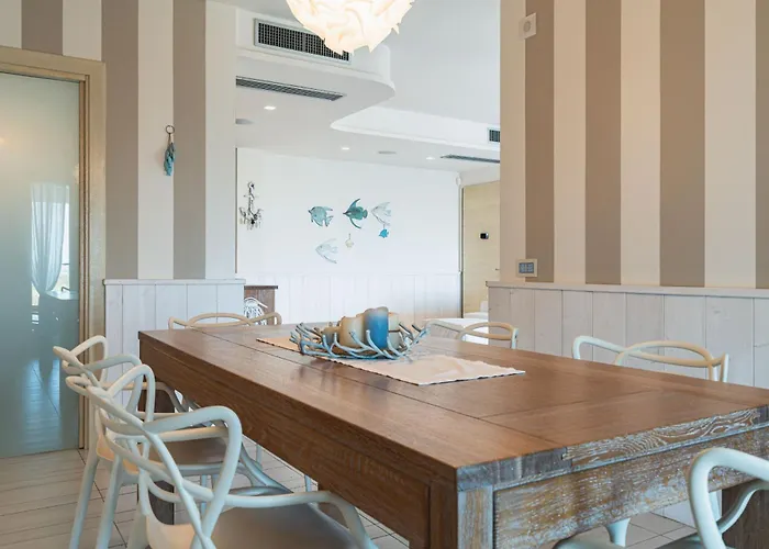 فيلة Blue Sphere With Pool By Wonderful Italy